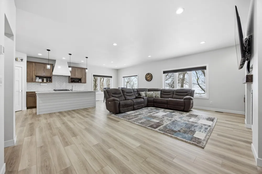 544 Leonard Street Hawley, MN 56549