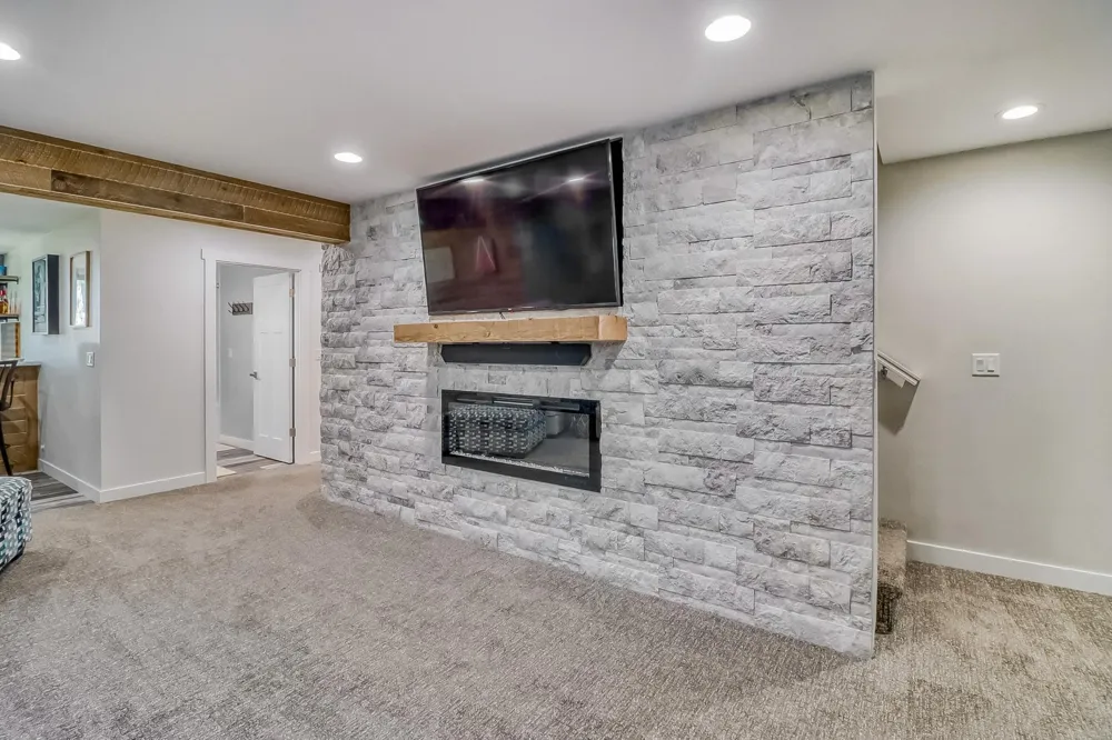 544 Leonard Street Hawley, MN 56549