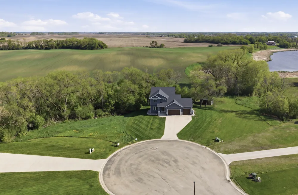 544 Leonard Street Hawley, MN 56549