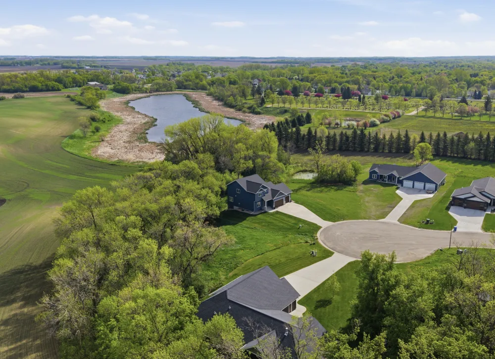 544 Leonard Street Hawley, MN 56549