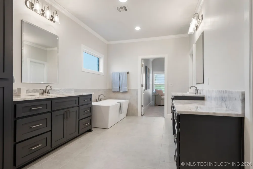207 W 172nd Street S Mounds, OK 74047