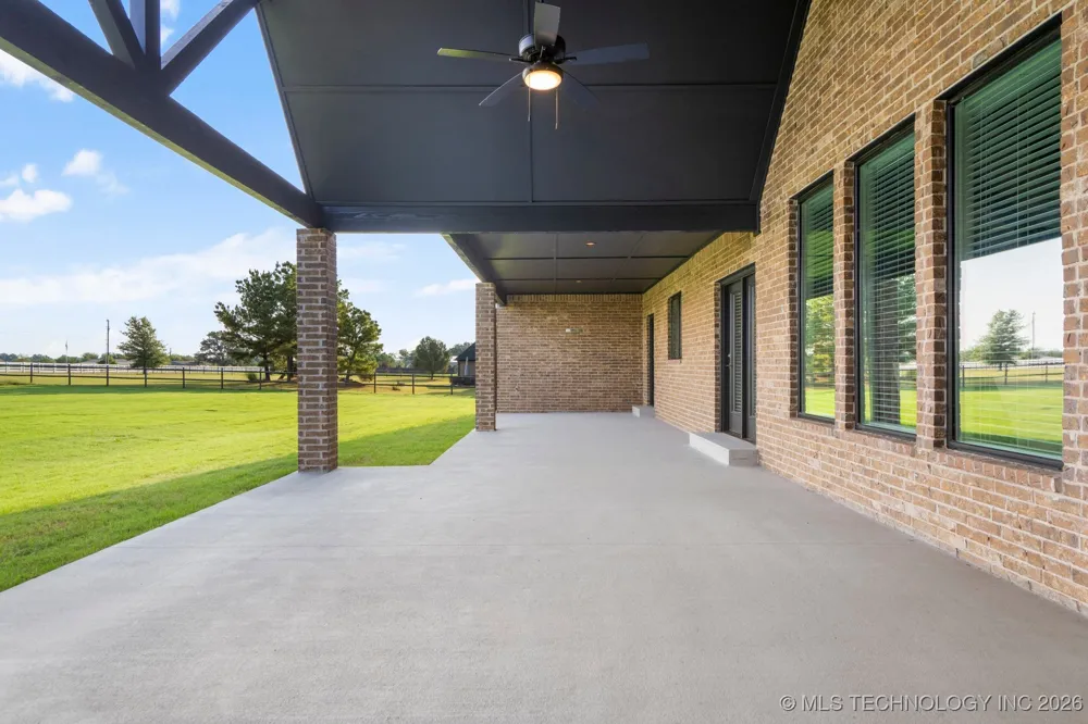 207 W 172nd Street S Mounds, OK 74047