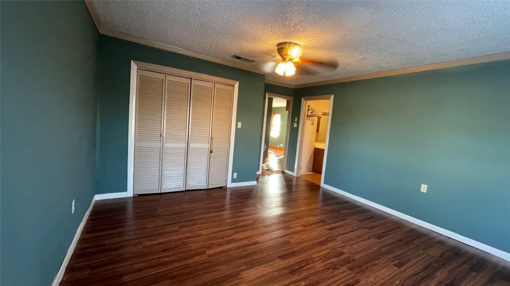 909 Fannin Street Nocona, TX 76255