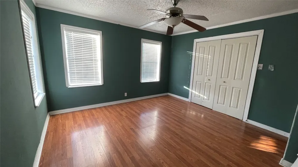 909 Fannin Street Nocona, TX 76255