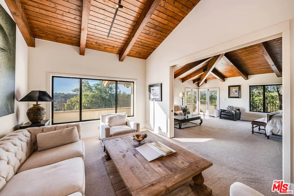 2975 Calle Bonita Santa Ynez, CA 93460