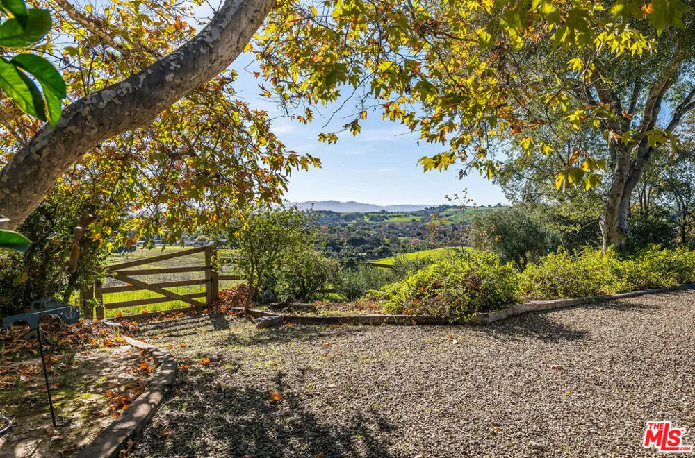 2975 Calle Bonita Santa Ynez, CA 93460