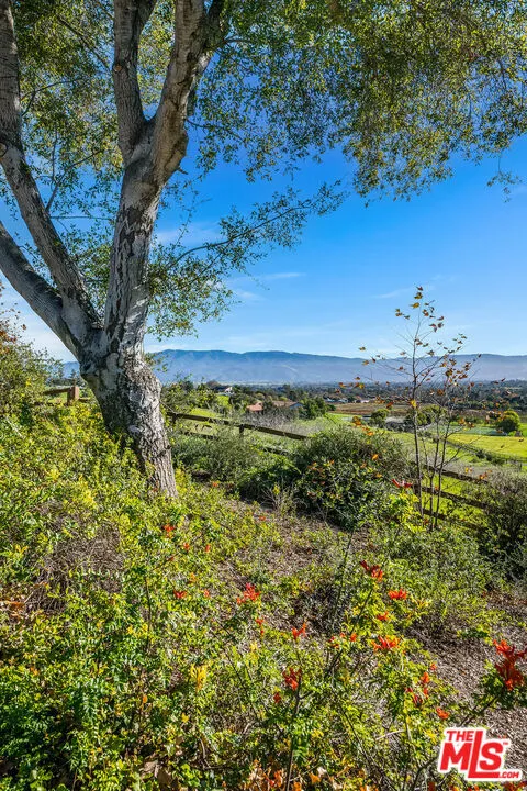 2975 Calle Bonita Santa Ynez, CA 93460