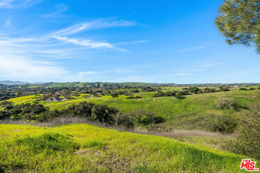 2975 Calle Bonita Santa Ynez, CA 93460