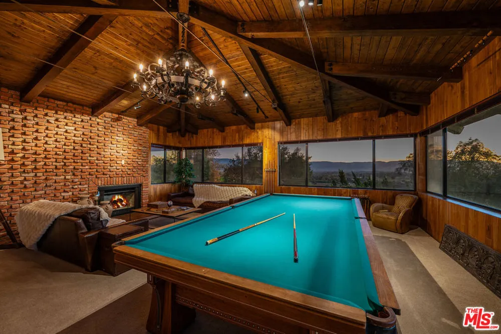 2975 Calle Bonita Santa Ynez, CA 93460