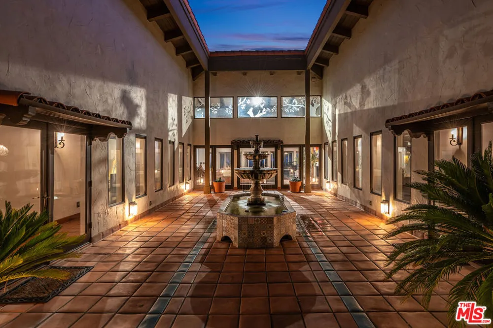 2975 Calle Bonita Santa Ynez, CA 93460
