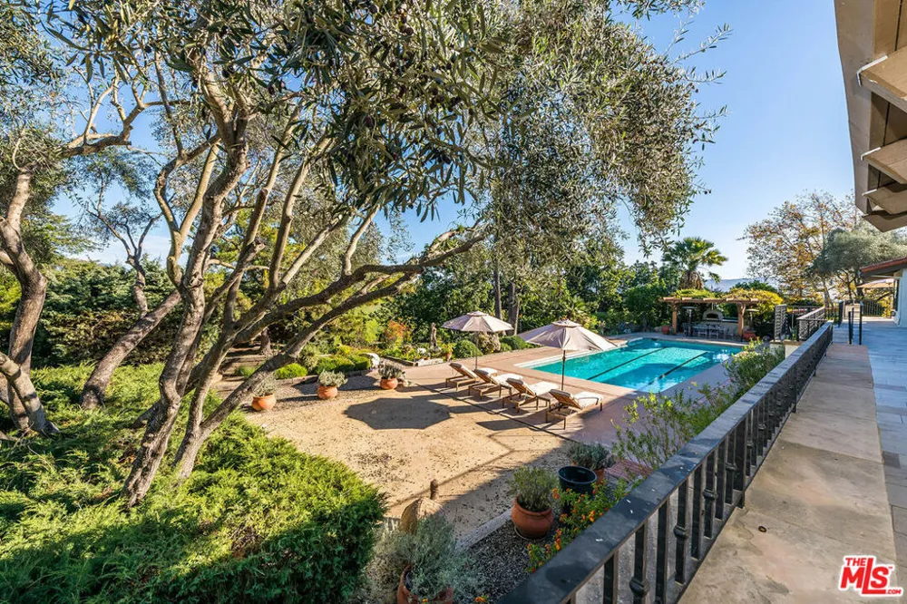2975 Calle Bonita Santa Ynez, CA 93460