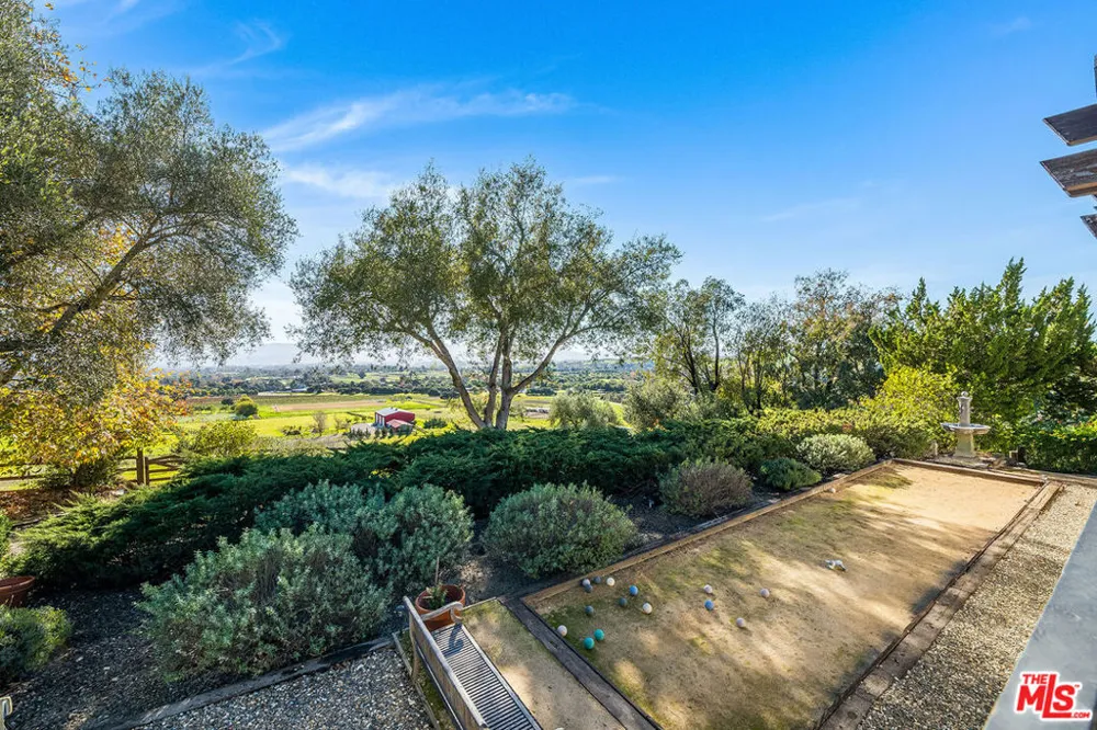 2975 Calle Bonita Santa Ynez, CA 93460