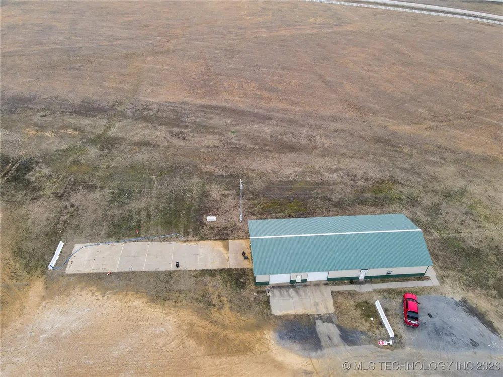 8100 Wainwright Road Oktaha, OK 74450