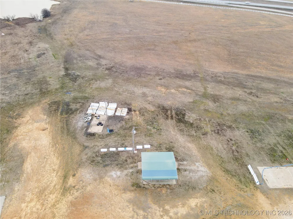 8100 Wainwright Road Oktaha, OK 74450