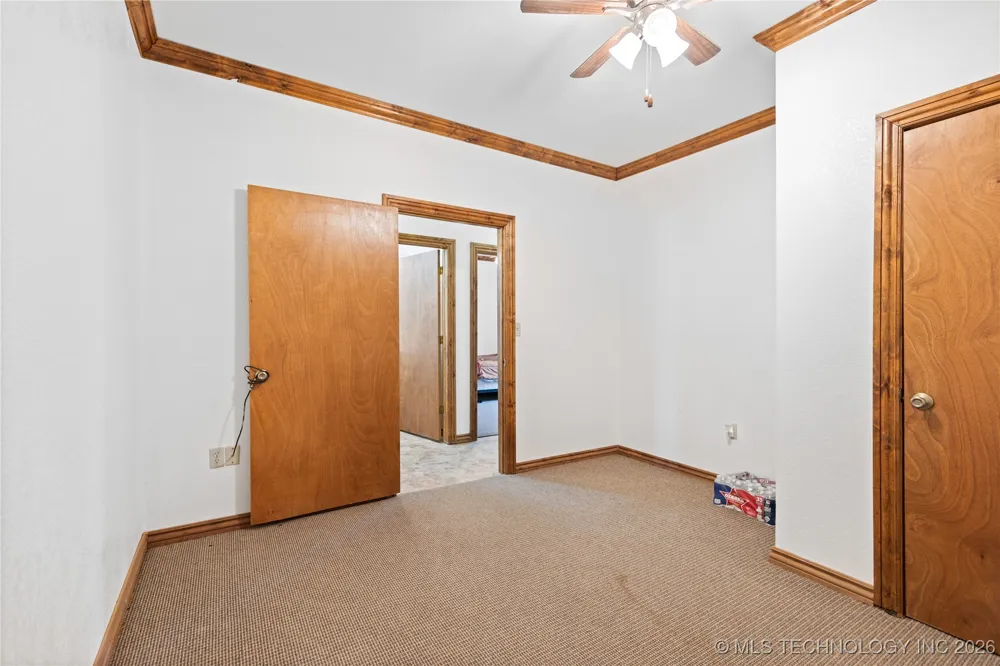 8100 Wainwright Road Oktaha, OK 74450