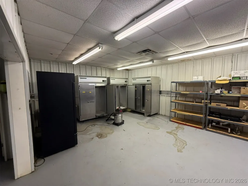 8100 Wainwright Road Oktaha, OK 74450