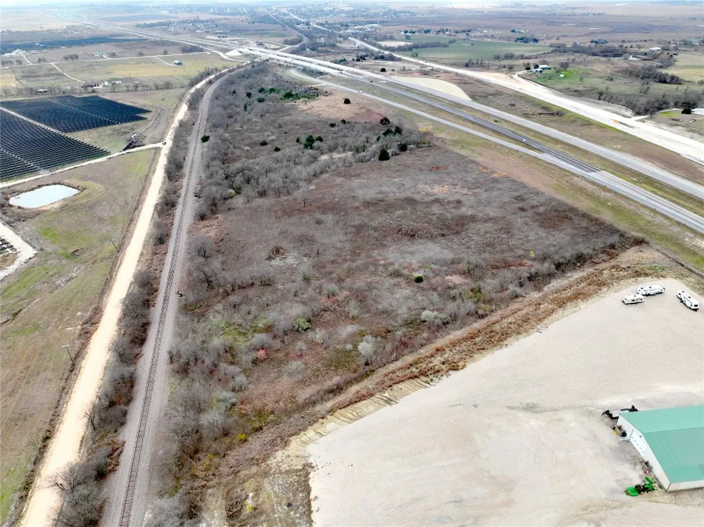 E US 190 Rogers, TX 76569