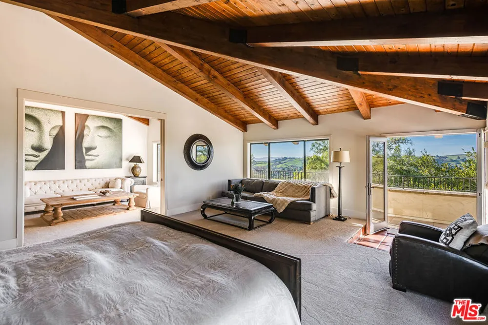 2975 Calle Bonita Santa Ynez, CA 93460