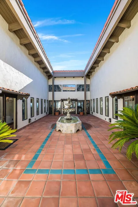 2975 Calle Bonita Santa Ynez, CA 93460