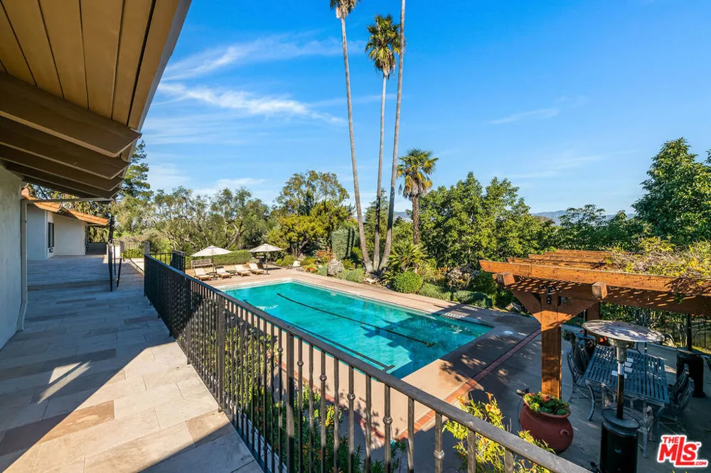 2975 Calle Bonita Santa Ynez, CA 93460
