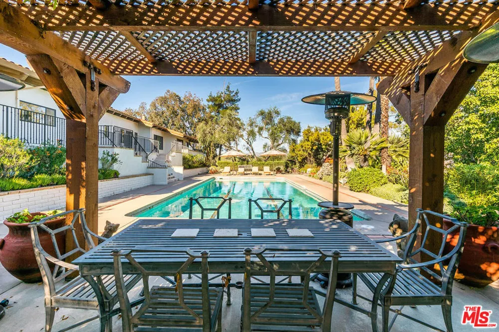 2975 Calle Bonita Santa Ynez, CA 93460