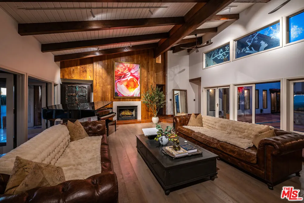 2975 Calle Bonita Santa Ynez, CA 93460