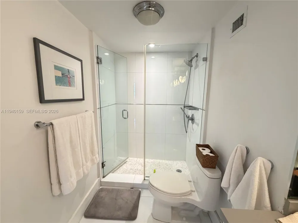 100 Lincoln Rd #1230 Miami Beach, FL 33139