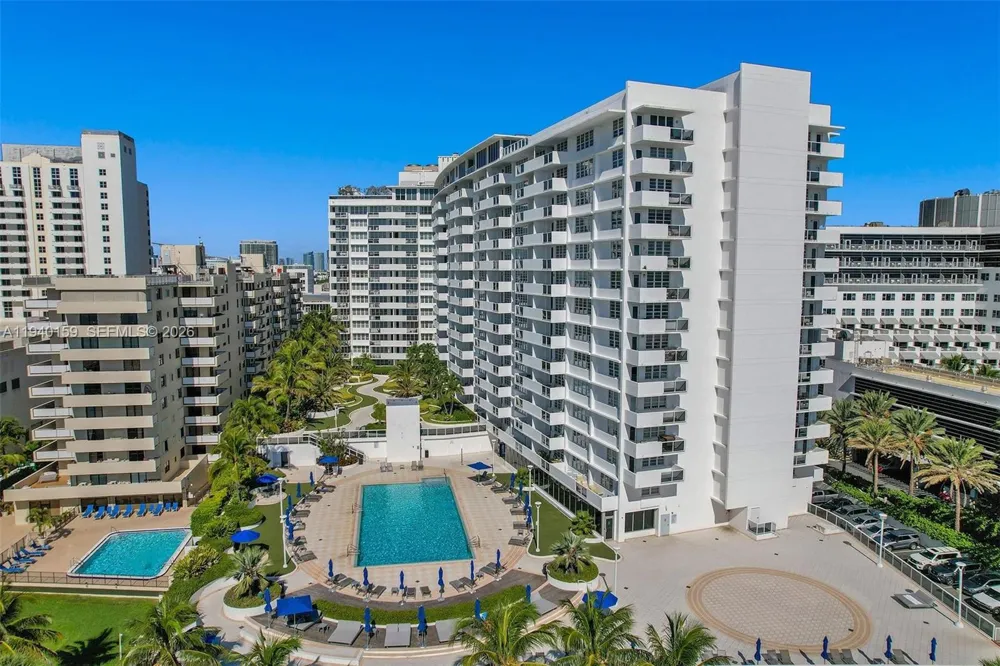 100 Lincoln Rd #1230 Miami Beach, FL 33139