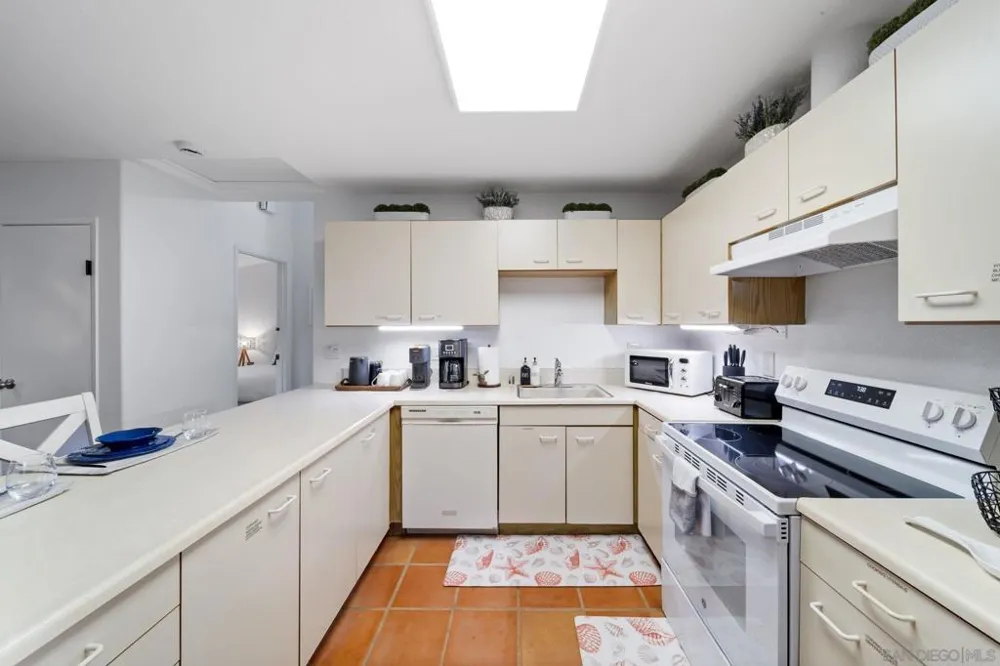 721 Glenview La Jolla, CA 92037