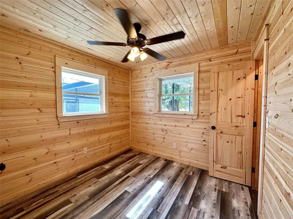 716 Mesquite Street Hico, TX 76457