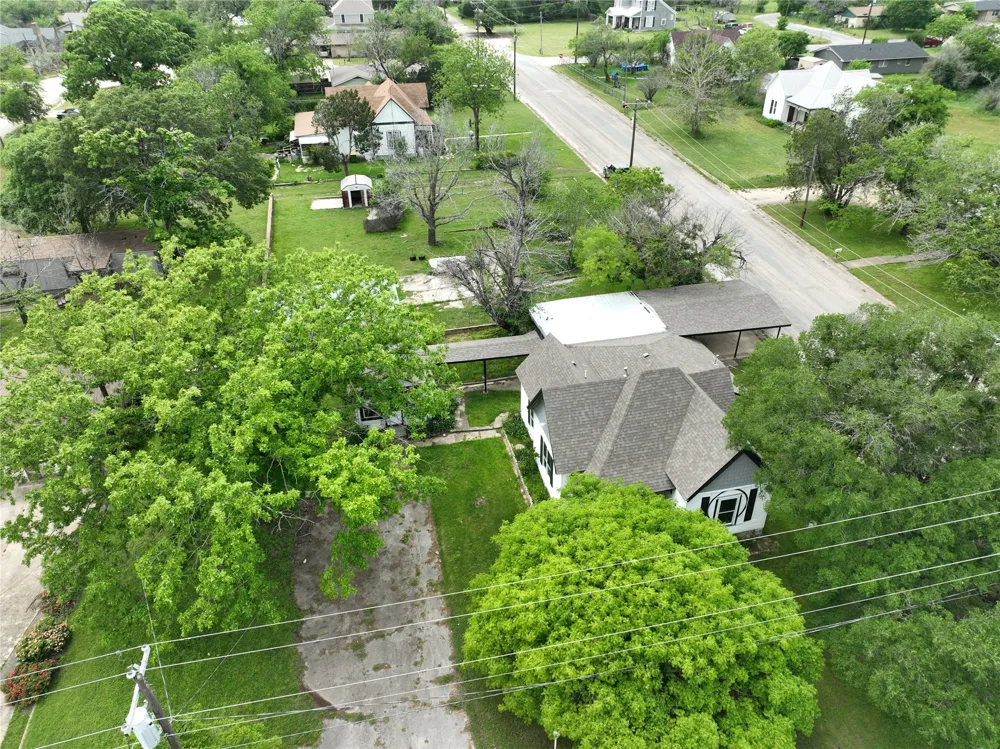 716 Mesquite Street Hico, TX 76457