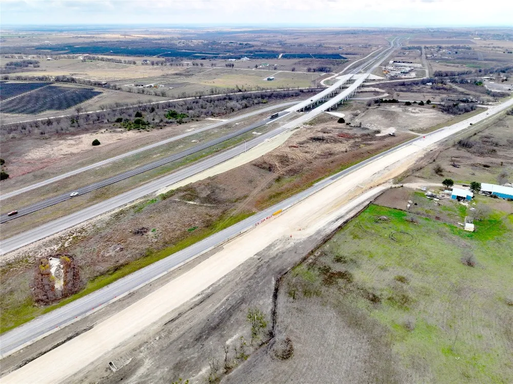 10 E US 190 Rogers, TX 76569