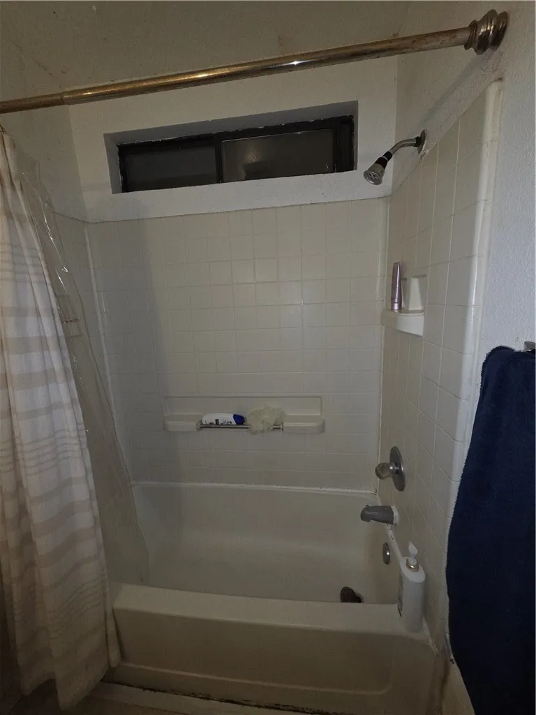 633 North Street Corning, CA 96021