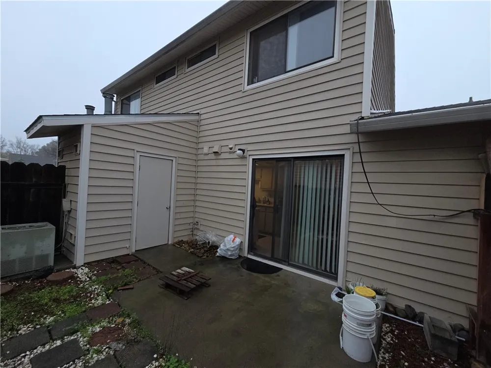 635 North Street Corning, CA 96021