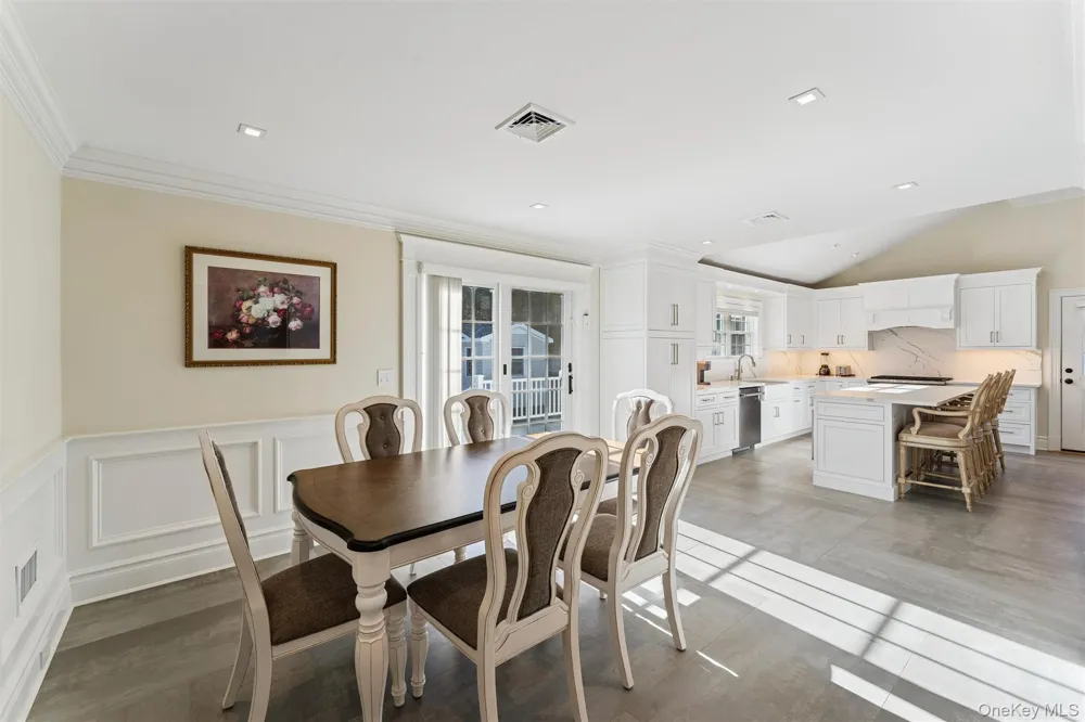 275 Mill Road Westhampton Beach, NY 11978