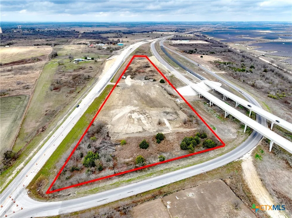 27 E US 190 Rogers, TX 76569