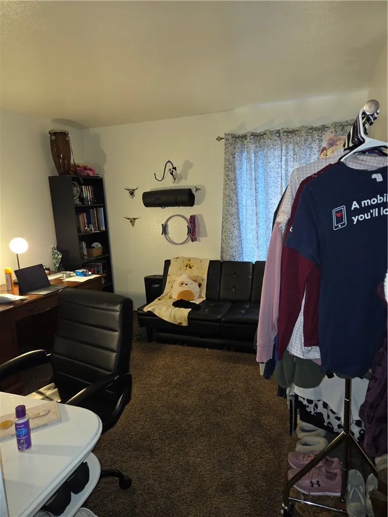 577 North Street Corning, CA 96021