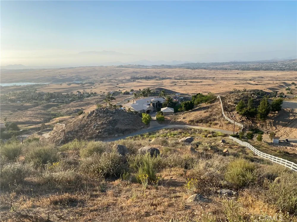 Mustang Court Lake Mathews, CA 92570