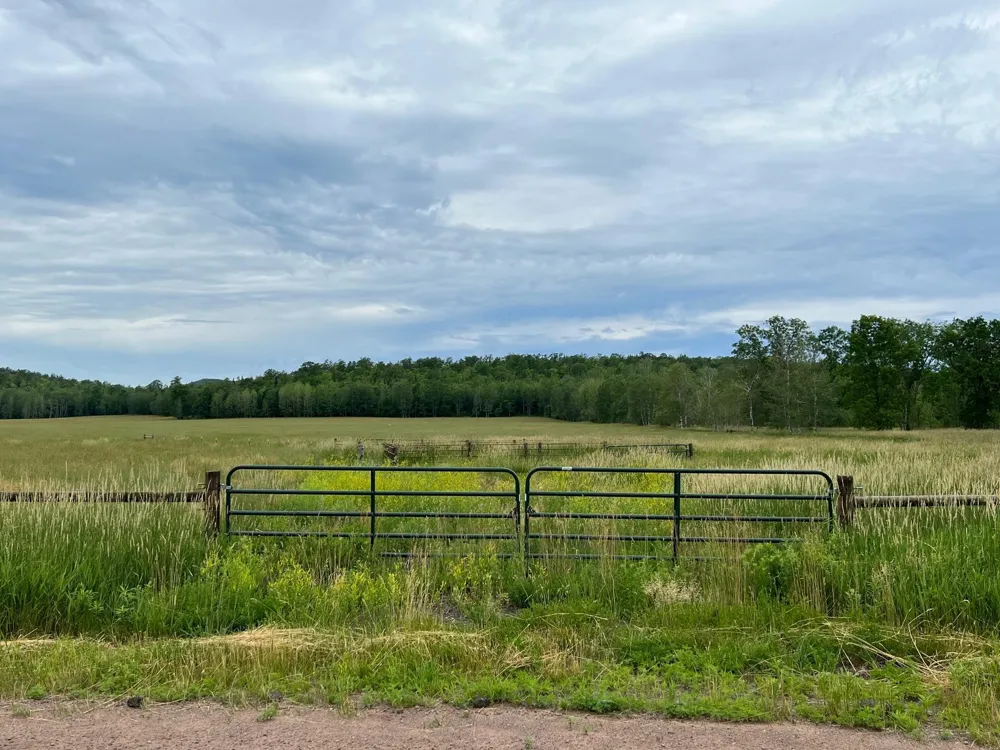 86640 South Pratt Road Bayfield, WI 54814