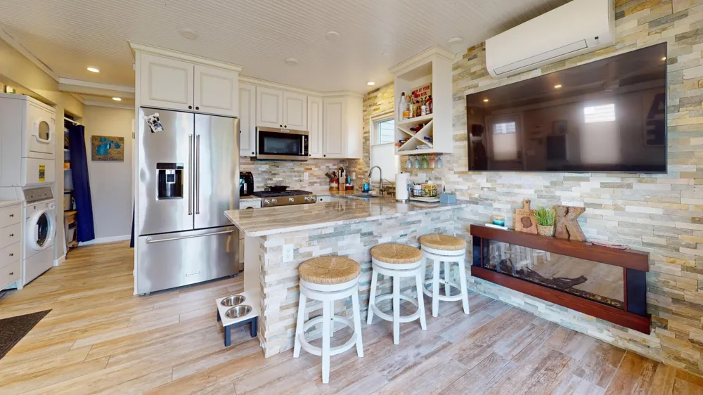 27096 Little Floyd Lake Road #2 Detroit Lakes, MN 56501