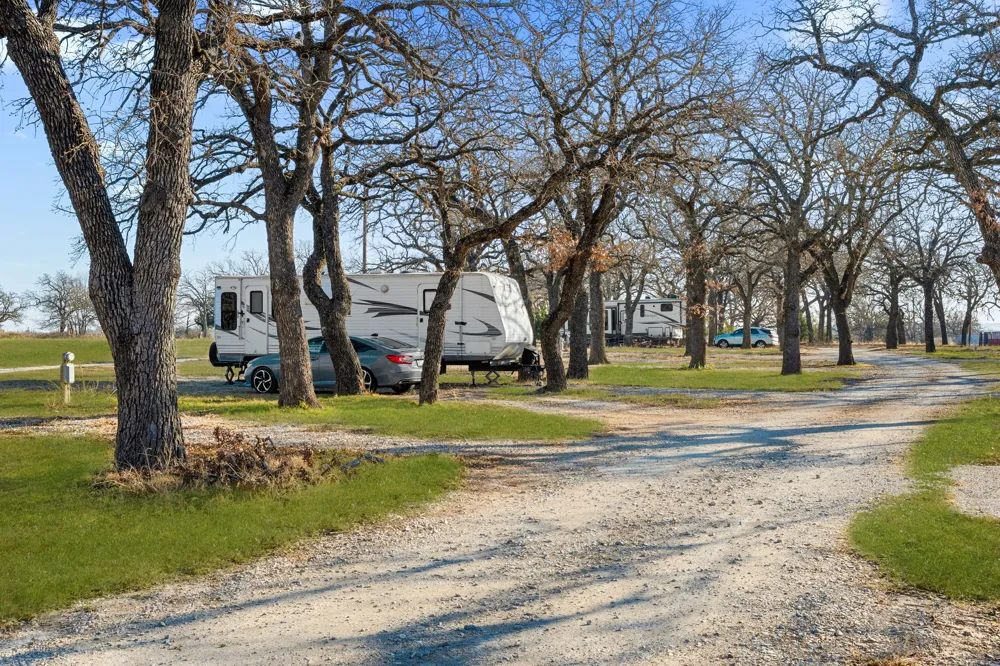 114 Private Road 2387 Alvord, TX 76225