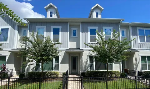 1011 LYCHEE COURT