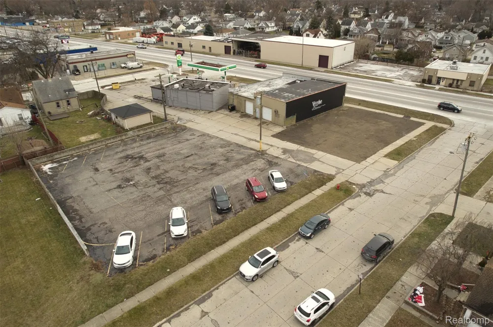722 Southfield Road Lincoln Park City, MI 48146