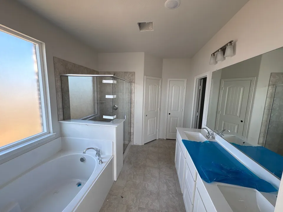 810 County Road 200 Valley View, TX 76272