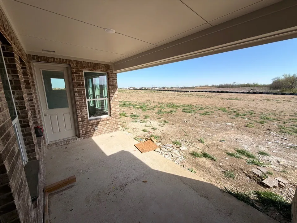 810 County Road 200 Valley View, TX 76272