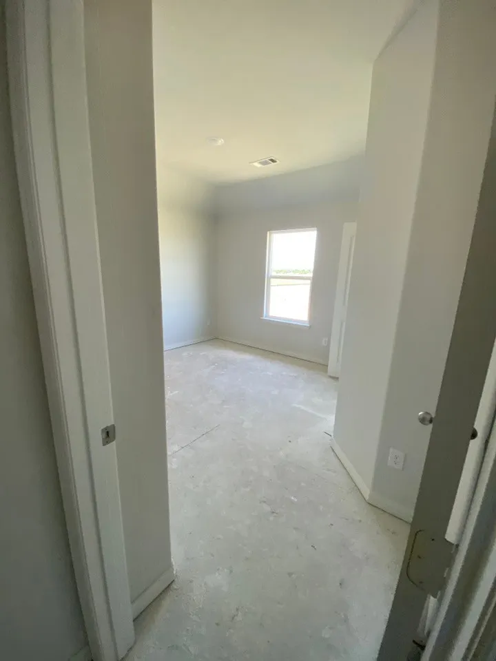 810 County Road 200 Valley View, TX 76272