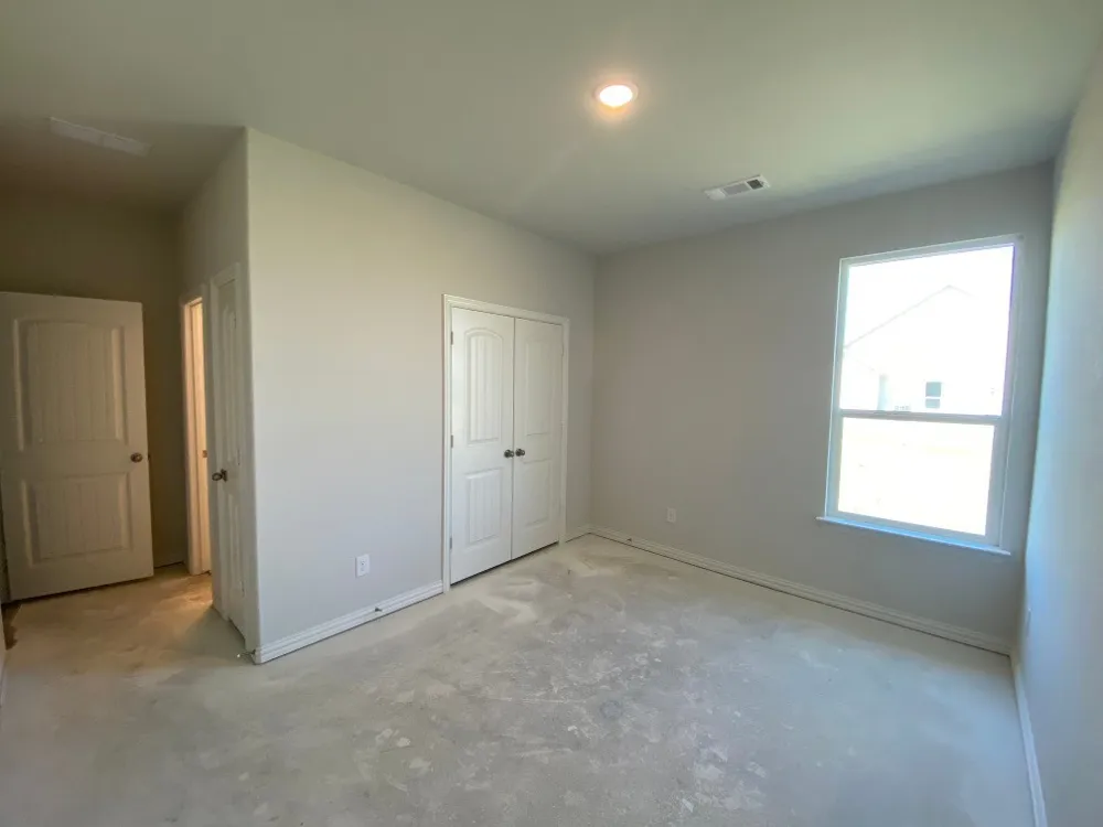 810 County Road 200 Valley View, TX 76272