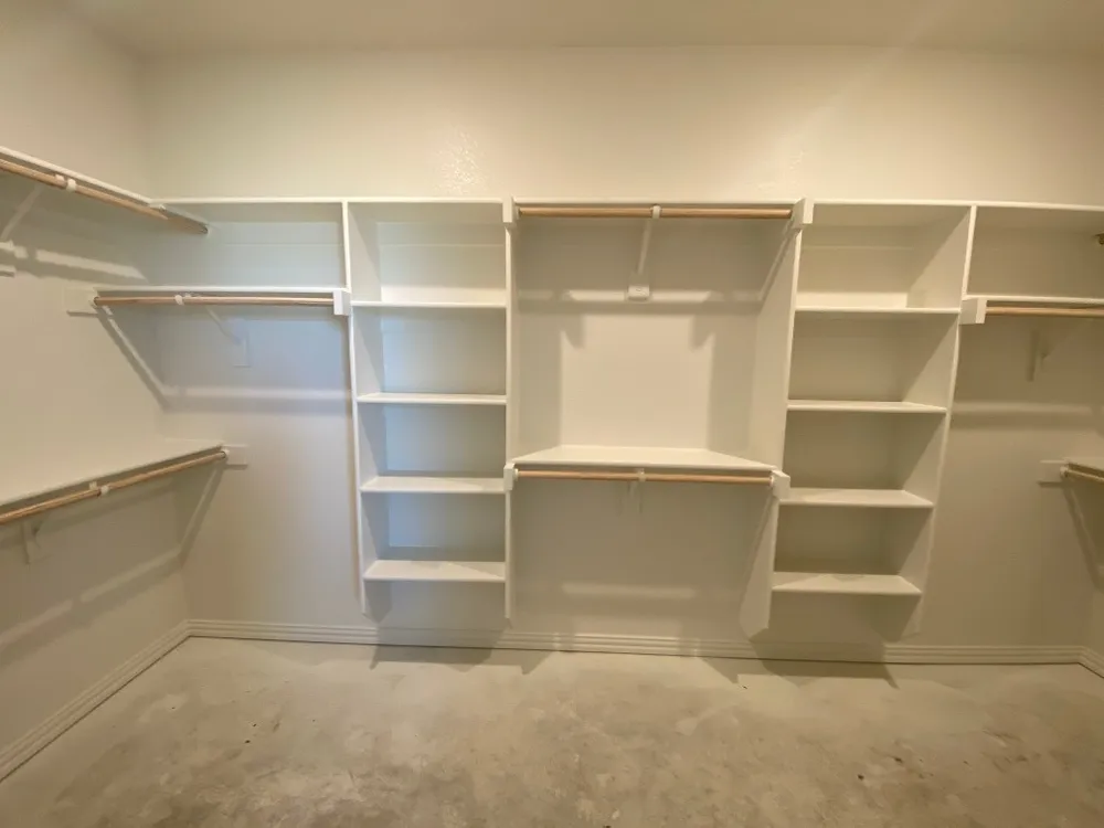 810 County Road 200 Valley View, TX 76272