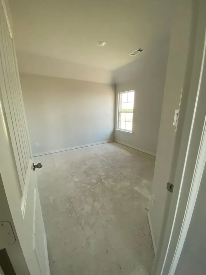 810 County Road 200 Valley View, TX 76272