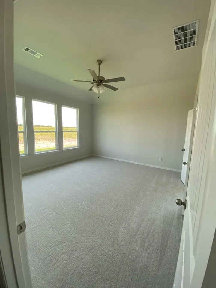 810 County Road 200 Valley View, TX 76272